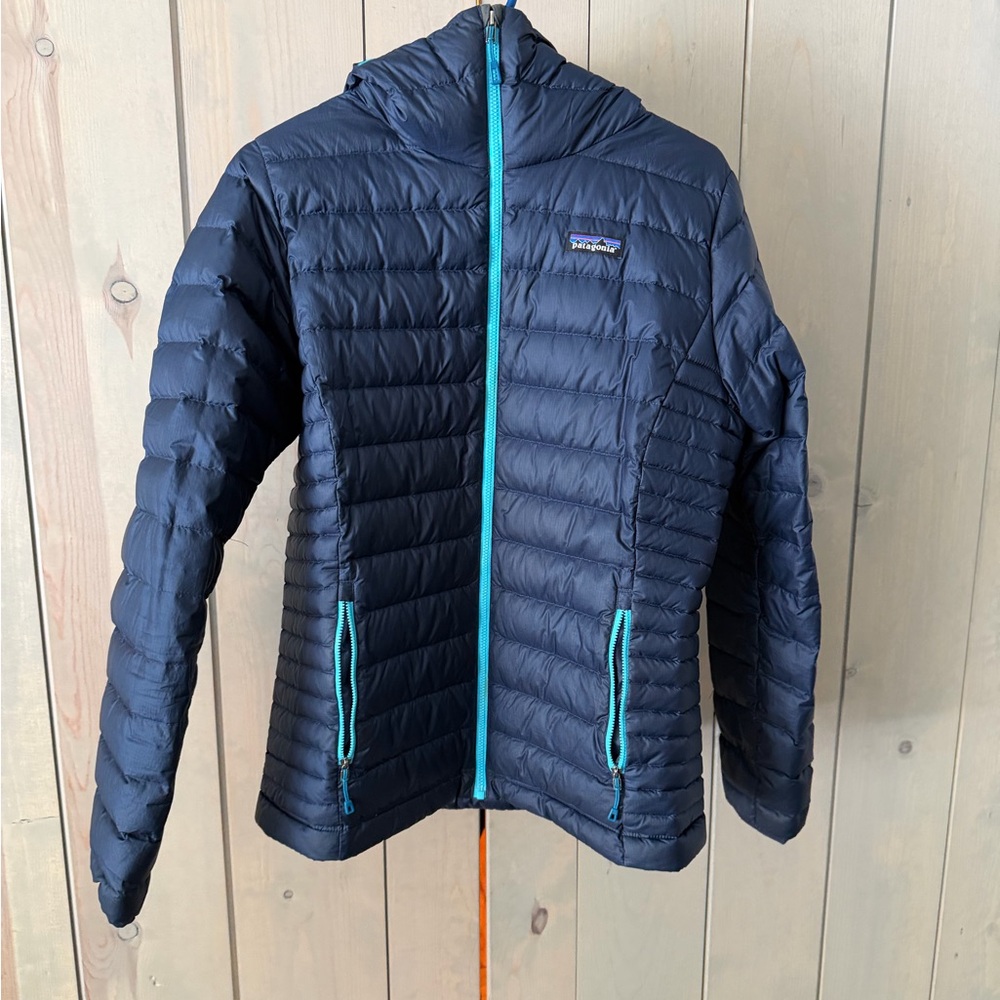 Women’s Patagonia Navy Puffer